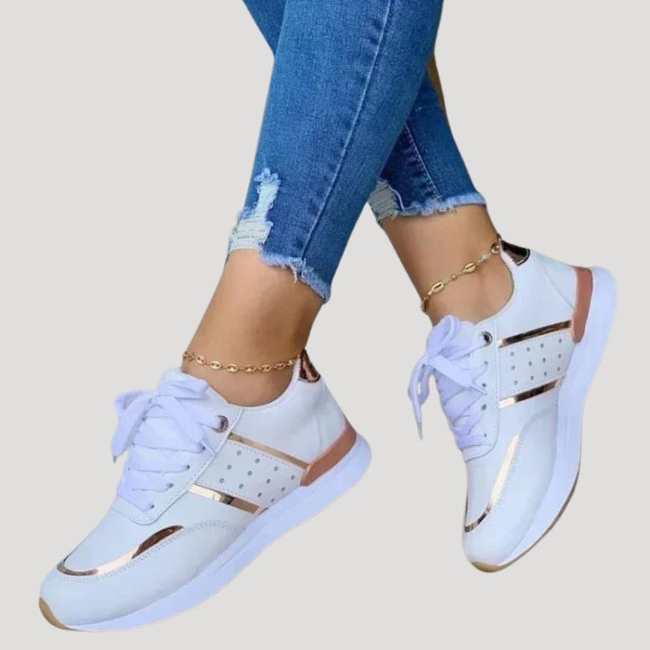 Women’s lightweight comfortable walking sneakers