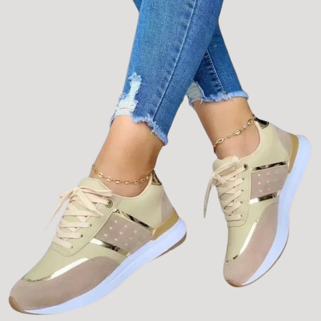Women’s lightweight comfortable walking sneakers